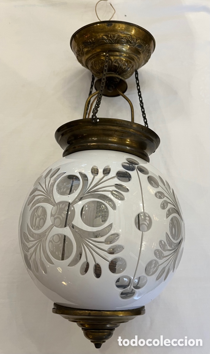 Antig&uuml;edades: Lampara farol bronce y Cristal opalina - Foto 1