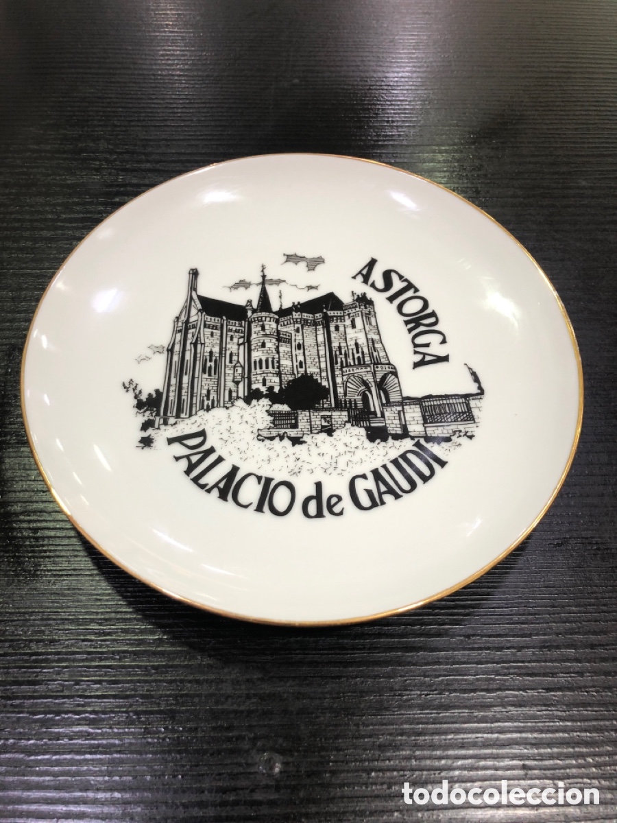 Antig&uuml;edades: Plato Astorga, Palacio de Gaudi (L44) - Foto 1