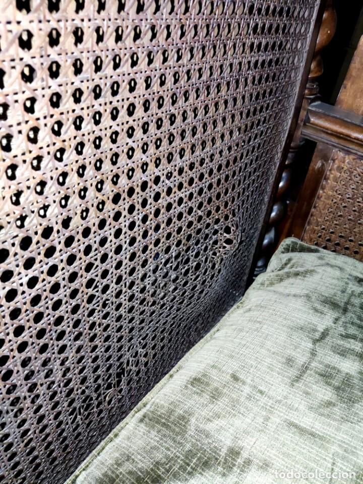 Antig&uuml;edades: Sofa con 2 sillones estilo renacimiento - Foto 9