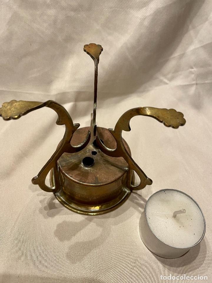 Antig&uuml;edades: PEQUE&Ntilde;O CANDELABRO EN FORMA DE PEBETERO. - Foto 4