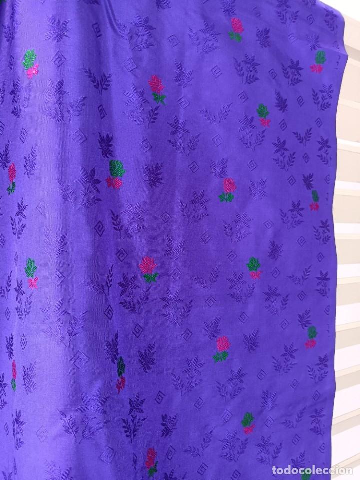 Antig&uuml;edades: TEJIDO DE SEDA MORADA, BROCHADA - Foto 5