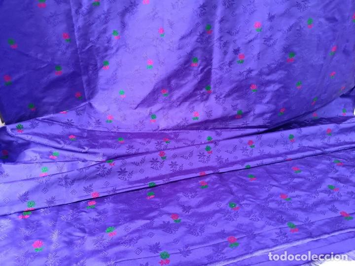 Antig&uuml;edades: TEJIDO DE SEDA MORADA, BROCHADA - Foto 8