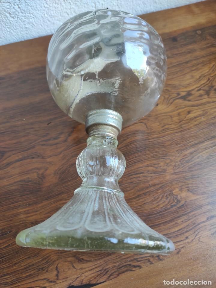 Antig&uuml;edades: Quinqu&eacute; de cristal sin tulipa - Foto 4