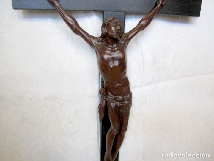 Antig&uuml;edades: Cristo C12 madera tallada SXIX - Foto 3