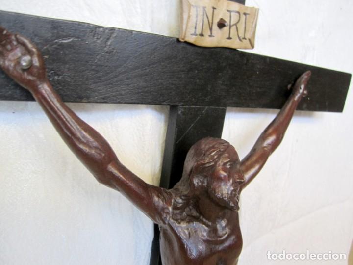 Antig&uuml;edades: Cristo C12 madera tallada SXIX - Foto 4