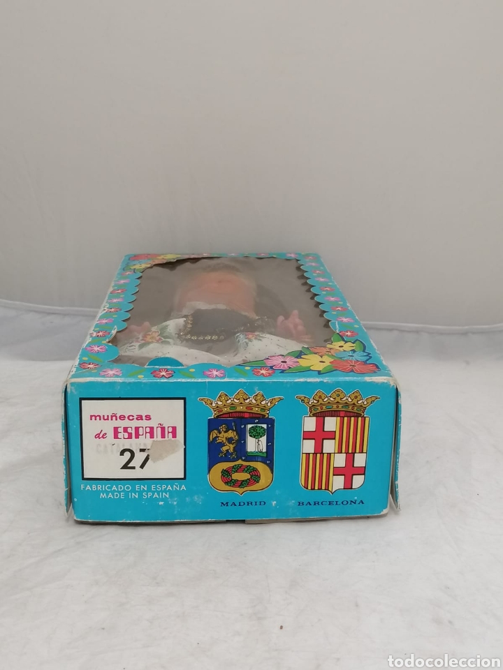 Antig&uuml;edades: Mu&ntilde;eca regional catalana - Foto 2
