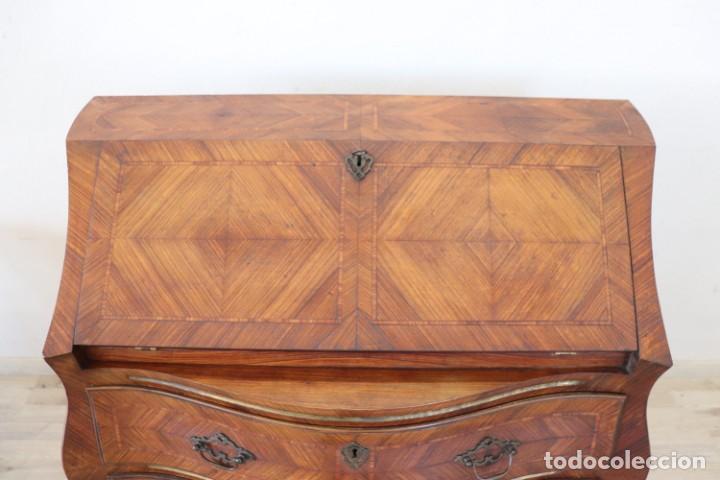 Antig&uuml;edades: C&oacute;moda con escritorio - Foto 3