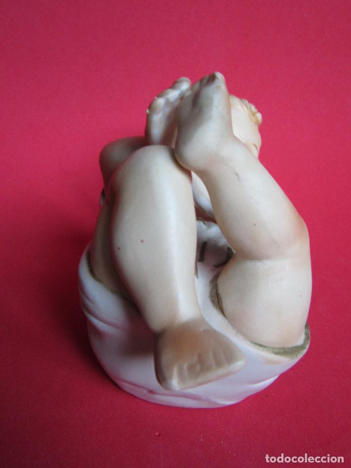 Antig&uuml;edades: BEBE PIANO DE PORCELANA BISCUIT - Foto 5