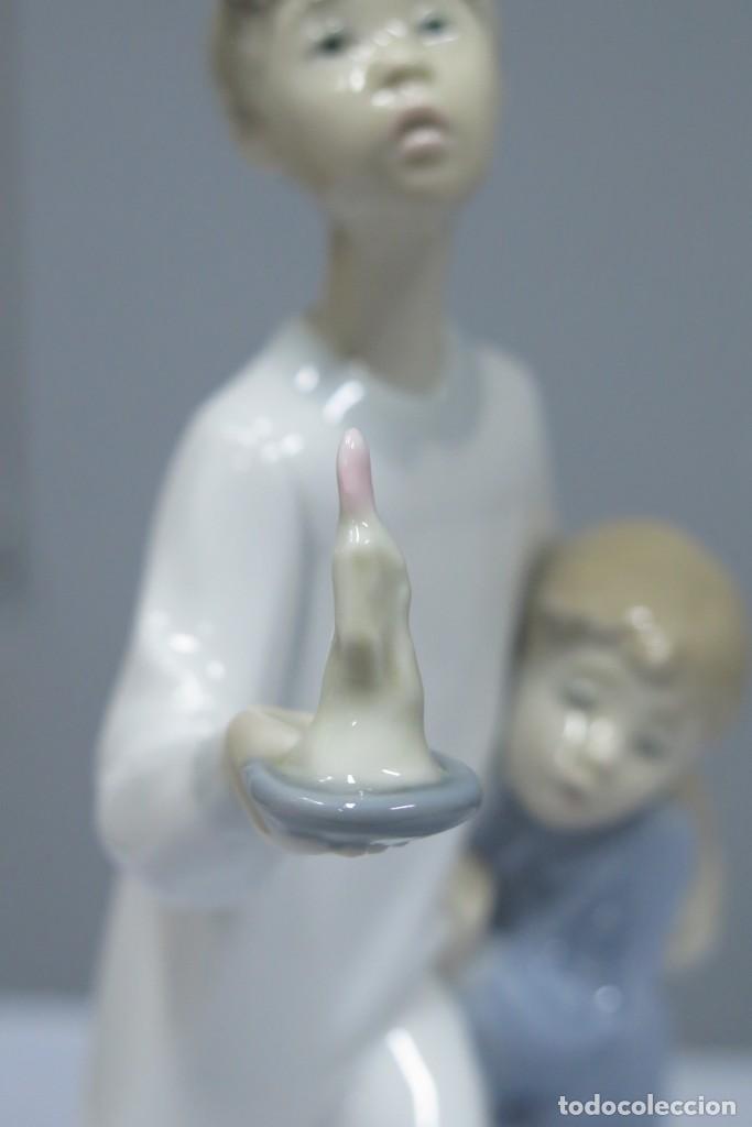 Antig&uuml;edades: NI&Ntilde;OS CON PALMATORIA. LLADRO - Foto 2