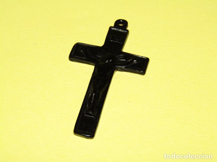 Antig&uuml;edades: Antiguo Crucifijo de Celuloide o Material Derivado - Foto 5