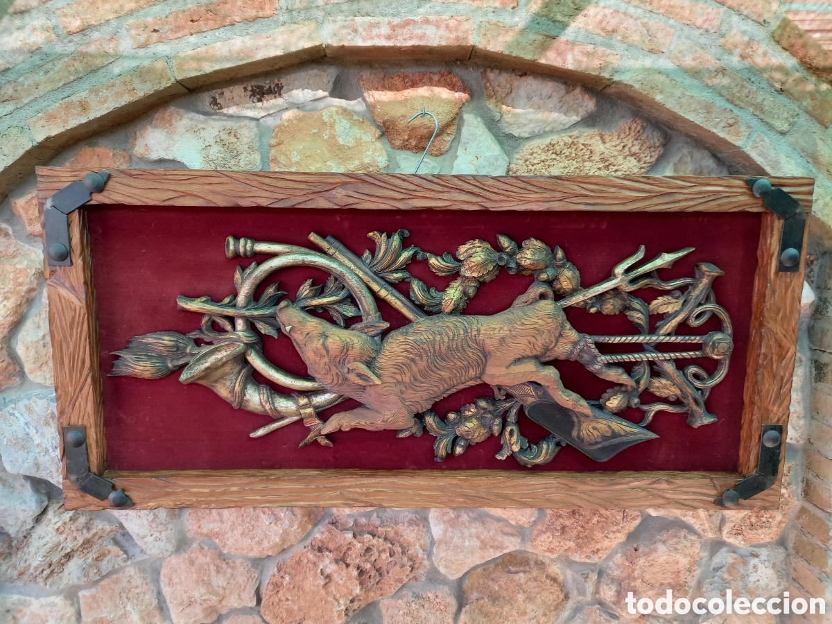 Antig&uuml;edades: Talla en madera caza jabali - Foto 2
