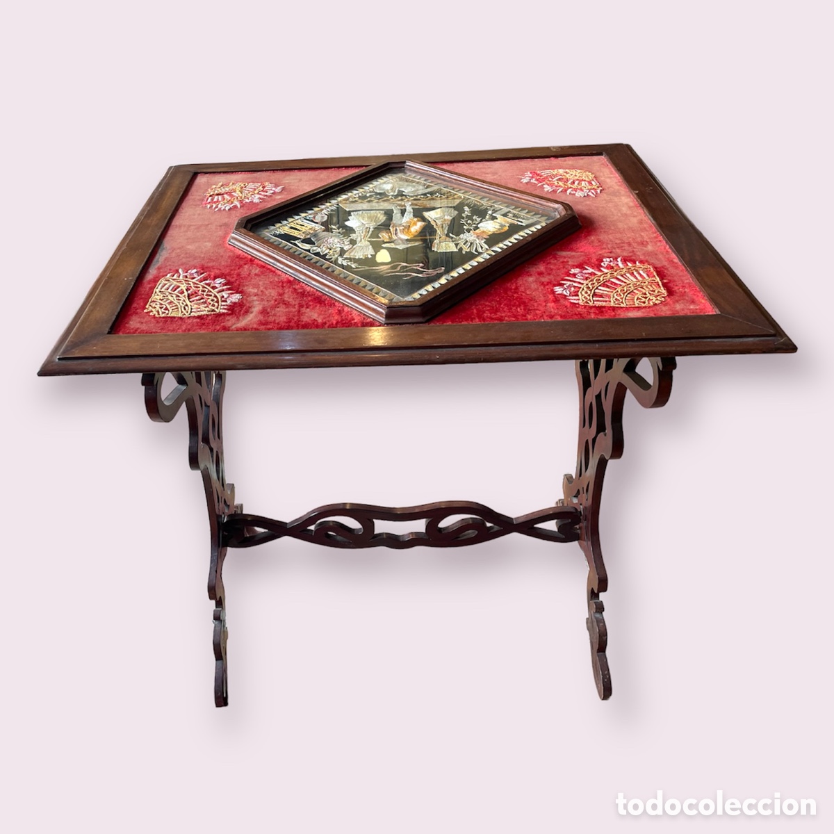 Antig&uuml;edades: Mesa modernista de caoba ff. S. XIX - Foto 2