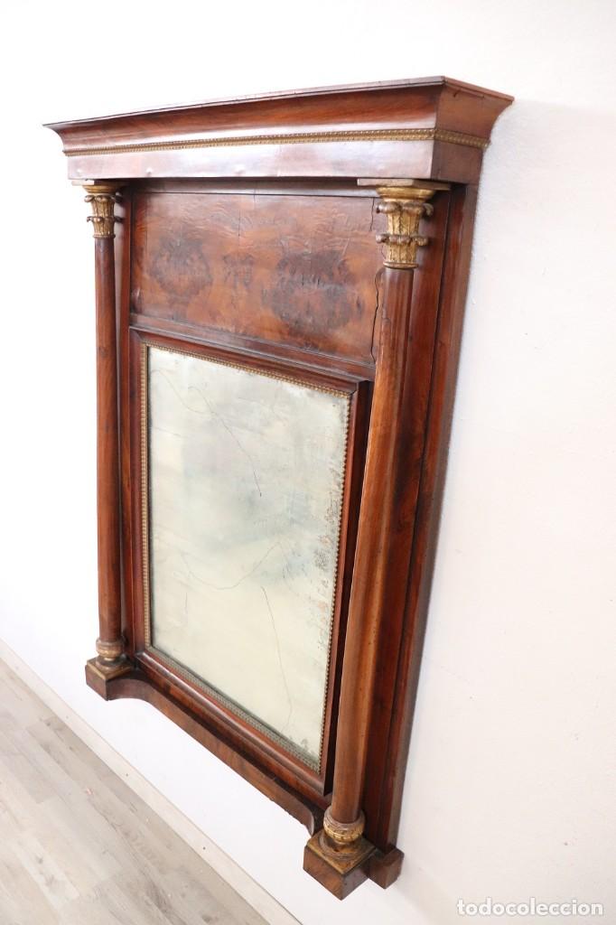 Antig&uuml;edades: Espejo de pared antiguo de nogal, d&eacute;cada de 1800 - Foto 2