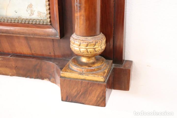 Antig&uuml;edades: Espejo de pared antiguo de nogal, d&eacute;cada de 1800 - Foto 5