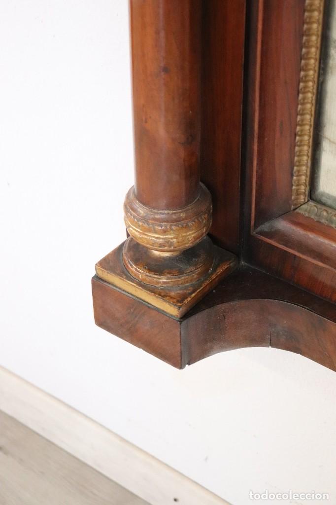 Antig&uuml;edades: Espejo de pared antiguo de nogal, d&eacute;cada de 1800 - Foto 6