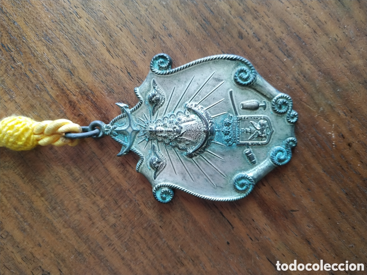 Antig&uuml;edades: Medalla Rociera - Foto 2