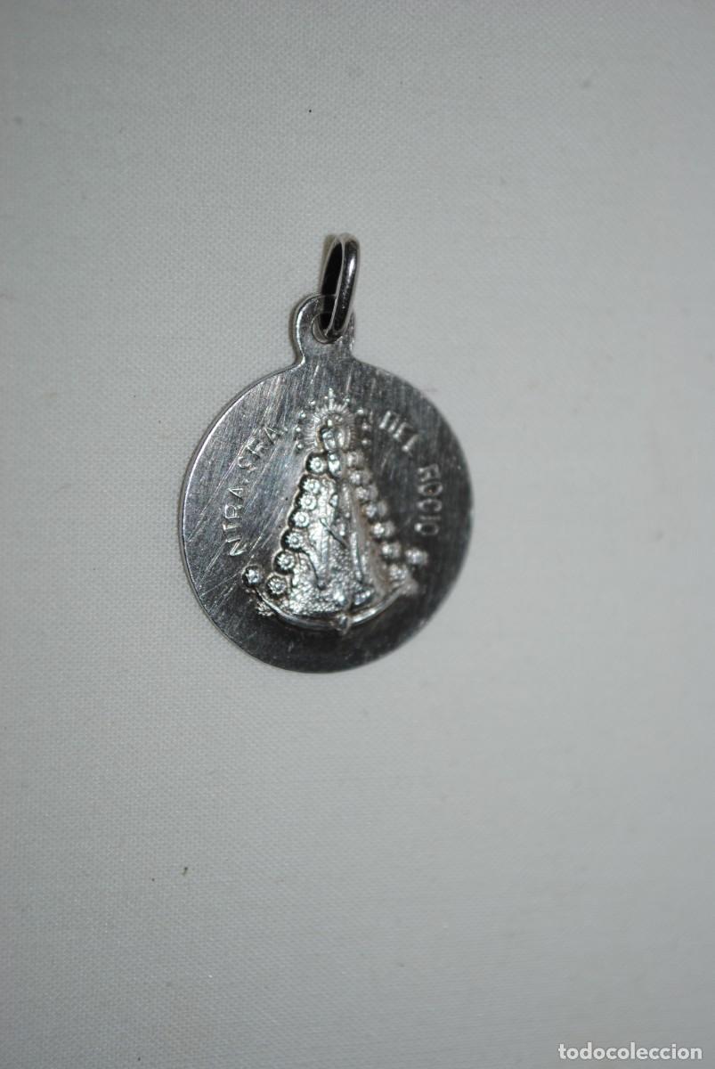 Antig&uuml;edades: MEDALLA DE PLATA , N . S. DEL ROCIO . - Foto 1