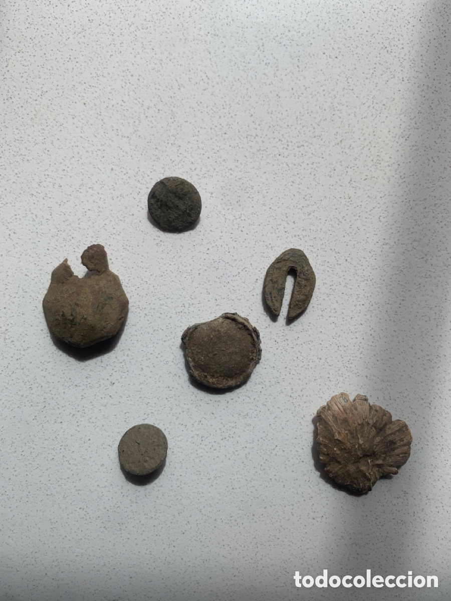 Antiques: Lote de botones muy antiguos. Sin datar.