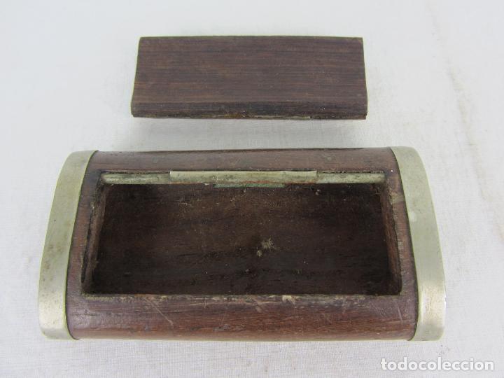 Antig&uuml;edades: Caja para rap&eacute; en madera y hueso - s.XIX - Foto 5