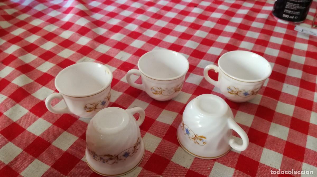 Antig&uuml;edades: 5 TAZAS CERAMICA / CAL403 - Foto 9