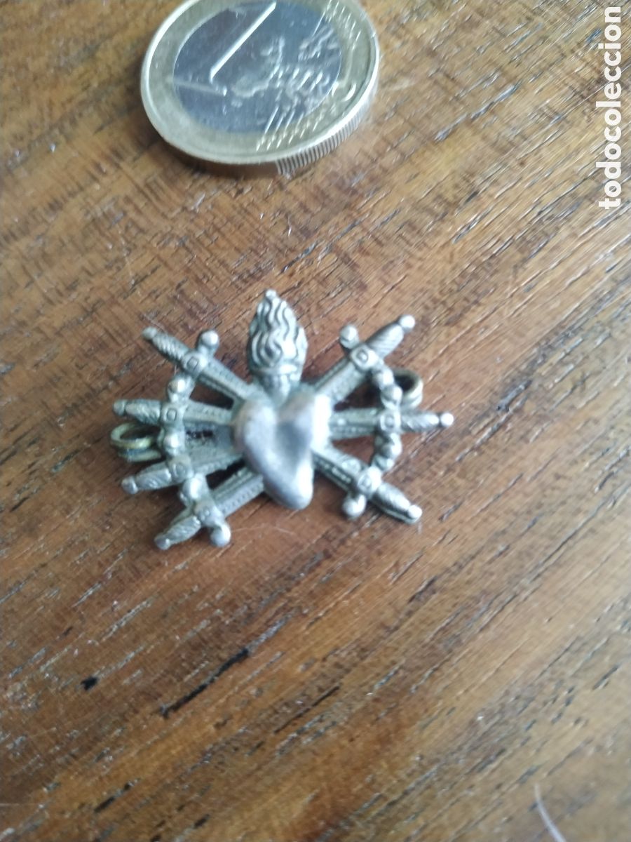 Antig&uuml;edades: Medalla prendedor religioso - Foto 1