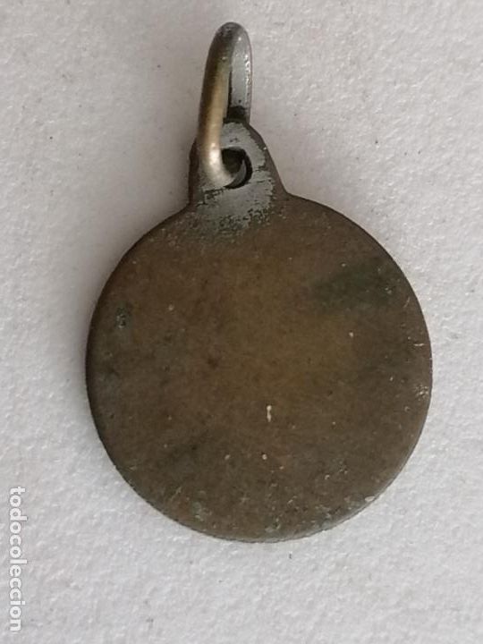 Antig&uuml;edades: MEDALLA SAN BENITO - Foto 2
