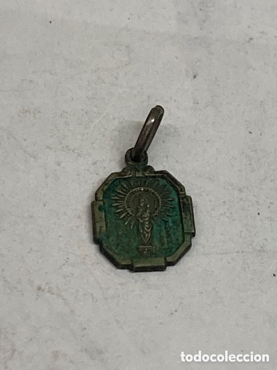 Antig&uuml;edades: Colgante de plata religioso - Foto 1