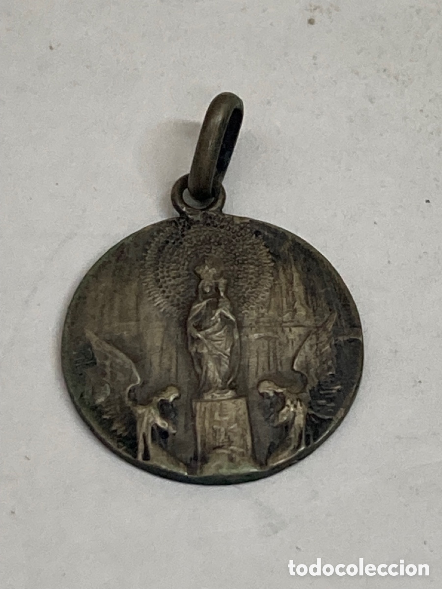 Antig&uuml;edades: Medalla de plata religiosa - Foto 2