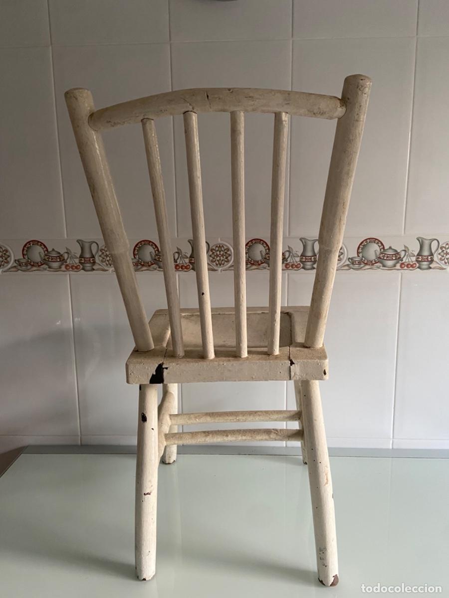 Antig&uuml;edades: Antigua silla peque&ntilde;a - Foto 2