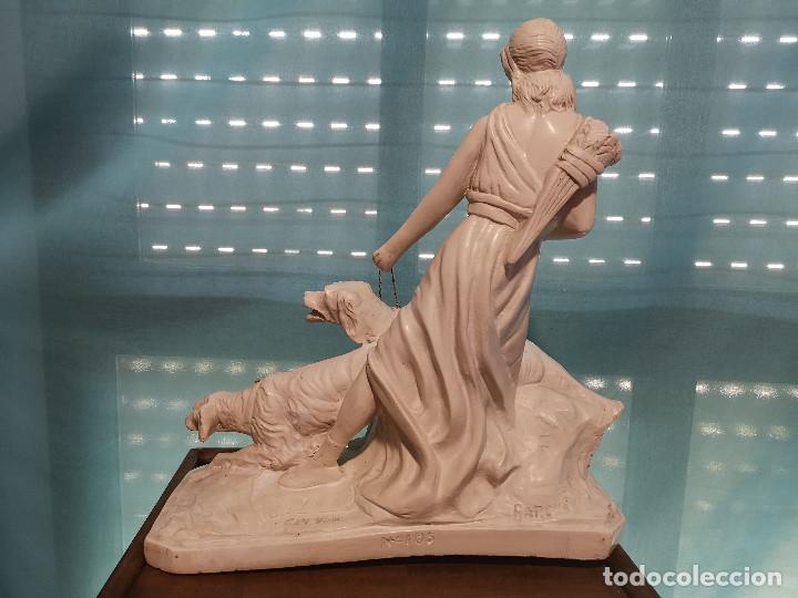 Antig&uuml;edades: Figura Artemisa con perros - Foto 12