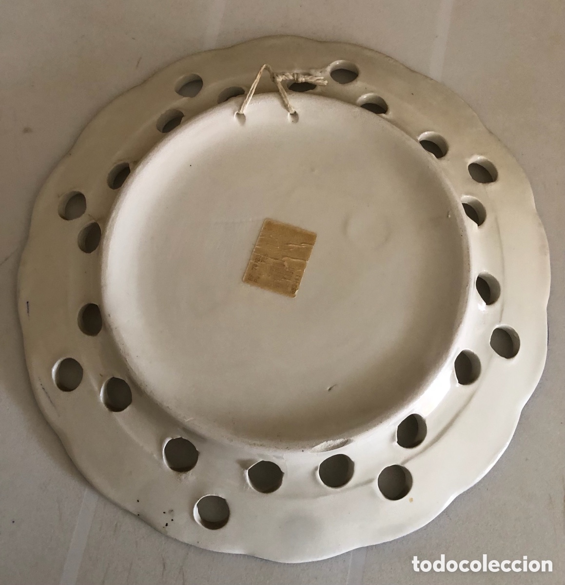 Antig&uuml;edades: PLATO DECORATIVO DE CER&Aacute;MICA - Foto 2