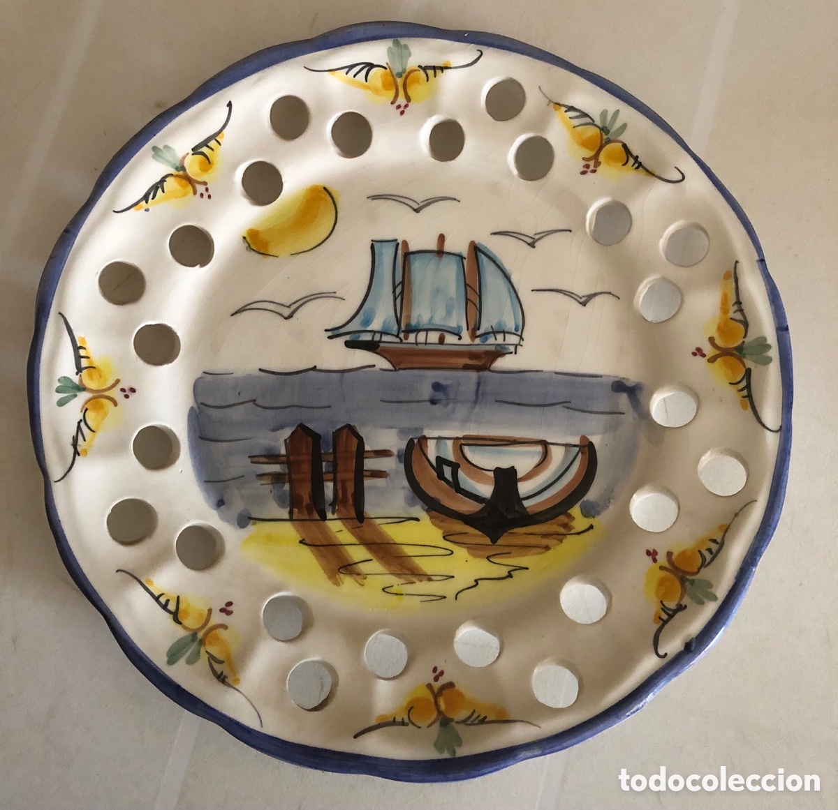 Antig&uuml;edades: PLATO DECORATIVO DE CER&Aacute;MICA - Foto 1