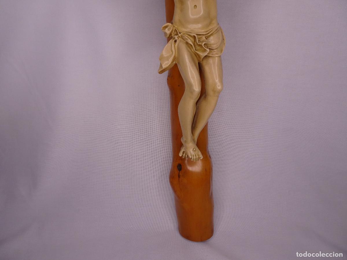 Antig&uuml;edades: Cristo en la Cruz,Olot - Foto 3