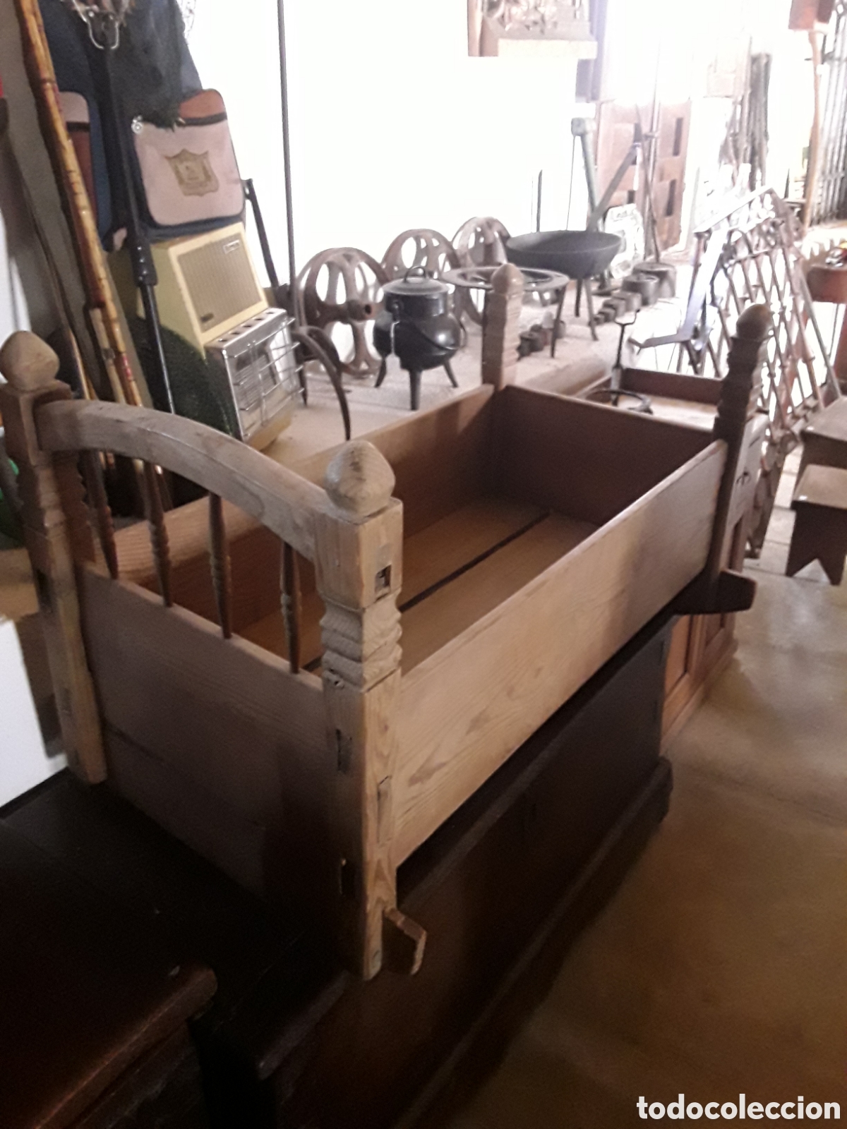 Antig&uuml;edades: Cuna, cama mascotas - Foto 9