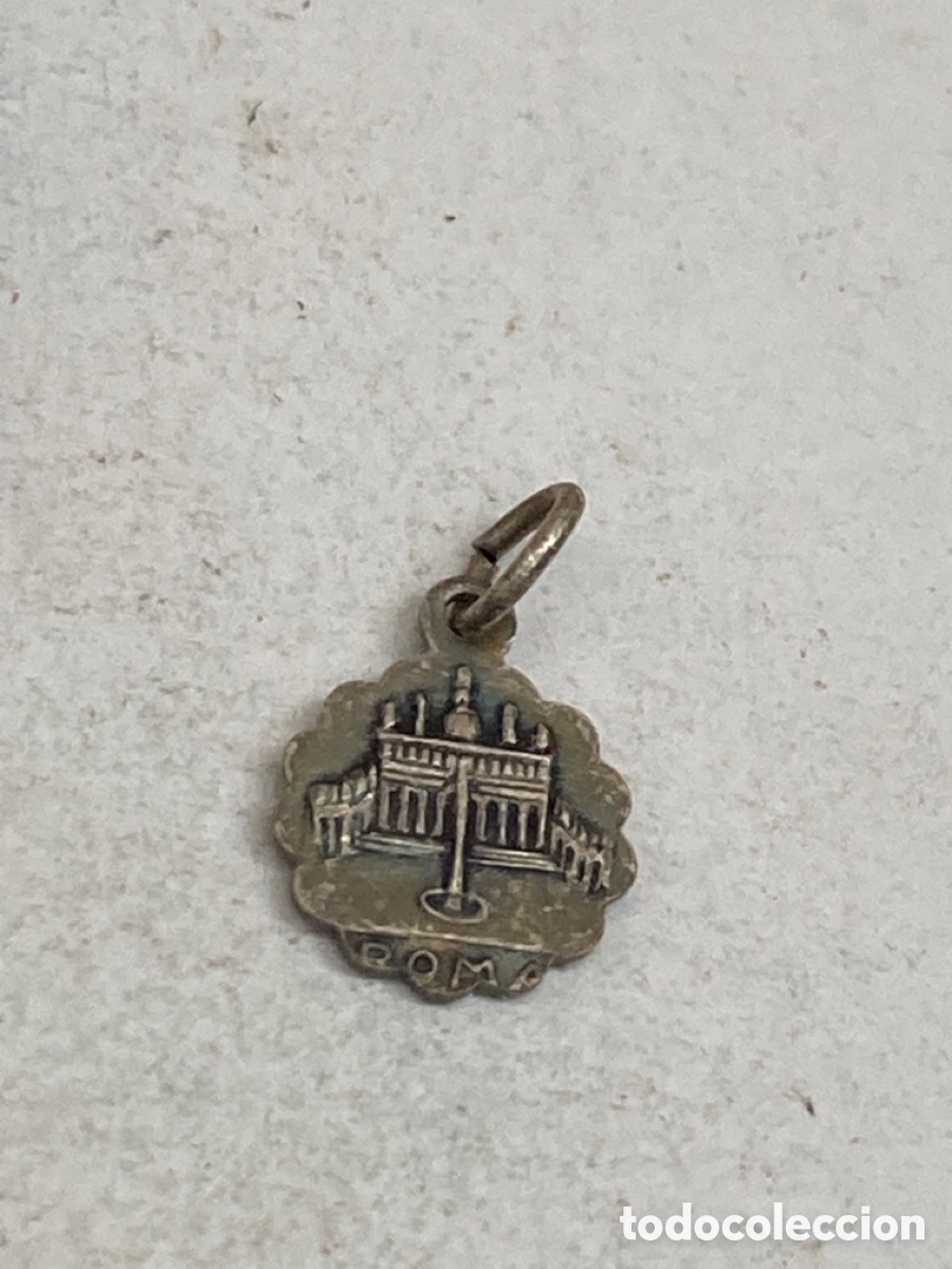 Antig&uuml;edades: Medalla religiosa met&aacute;lica - Foto 2