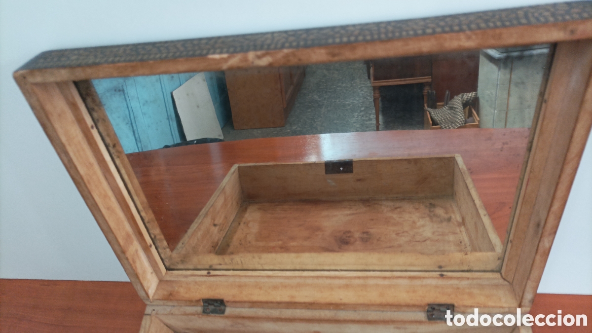 Antig&uuml;edades: Caja de madera antigua pintada - Foto 5