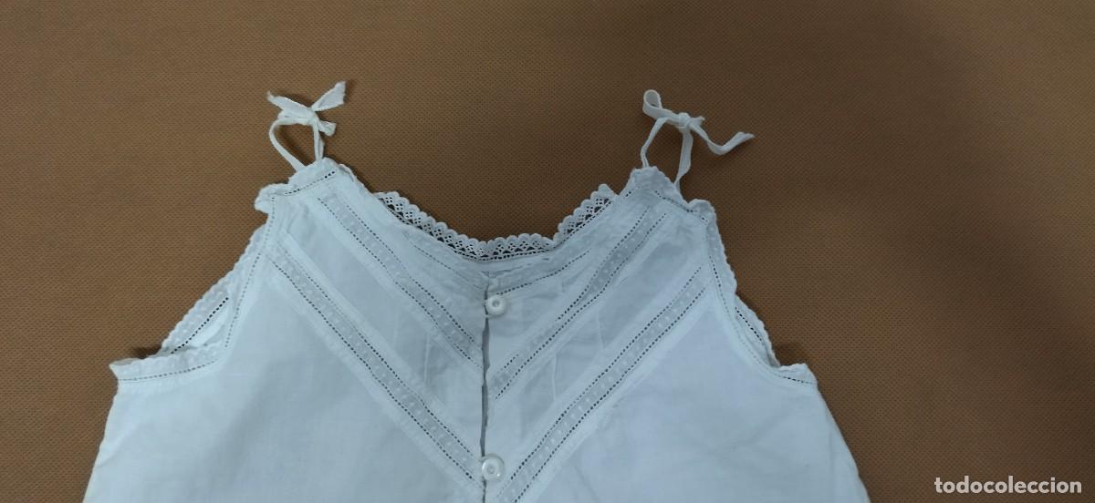 Antig&uuml;edades: Blusita ni&ntilde;a - Foto 2
