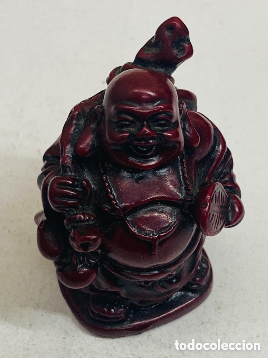 Antiques: Figura de resina roja china