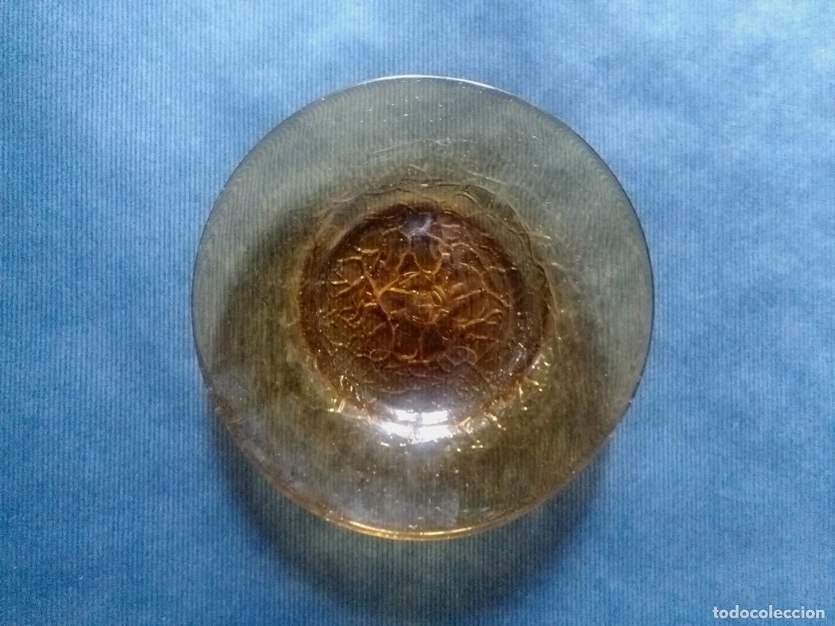 Antig&uuml;edades: TARTERAS Y PLATOS EN CRISTAL &Aacute;MBAR - Foto 1