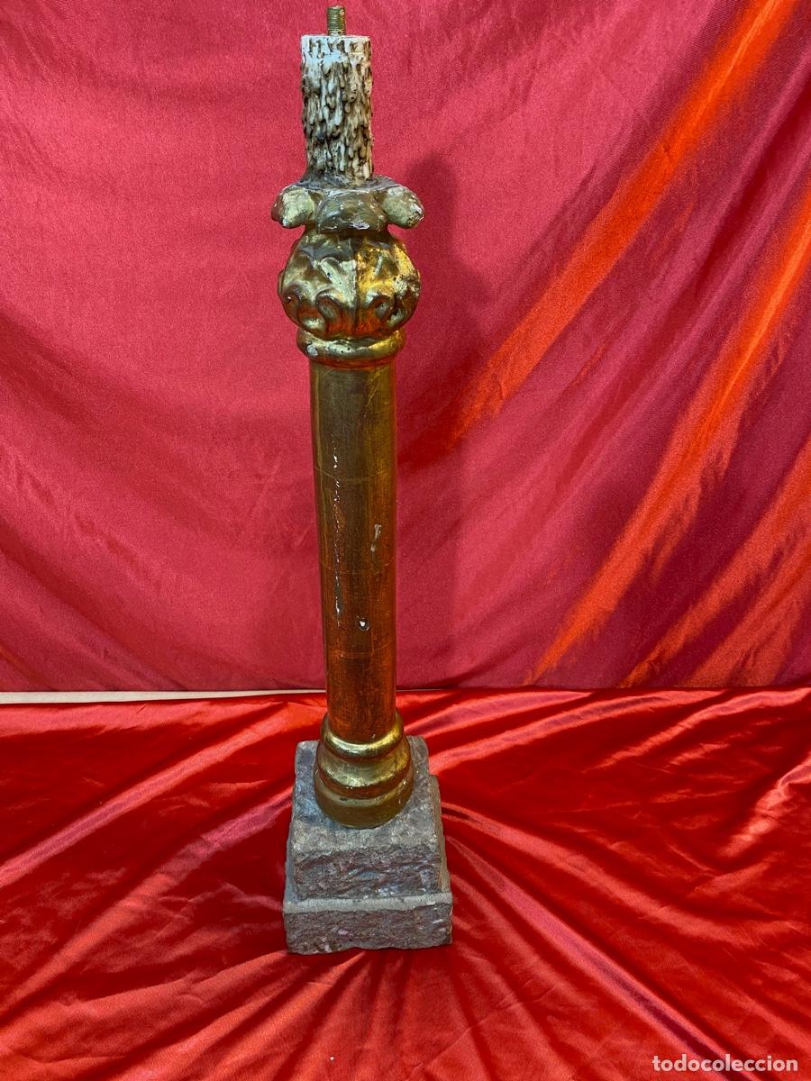 Antig&uuml;edades: CANDELABRO EN PAN DE ORO CON BASE DE PIEDRA - Foto 3