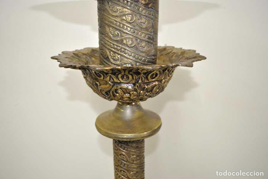 Antig&uuml;edades: GRAN HACHERO DE BRONCE DORADO - Foto 4