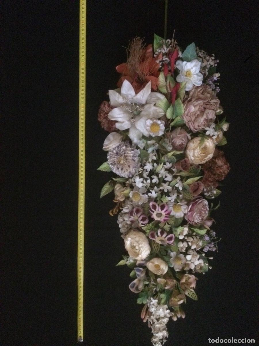 Antig&uuml;edades: Pareja de ramas de flores antiguas - Foto 2