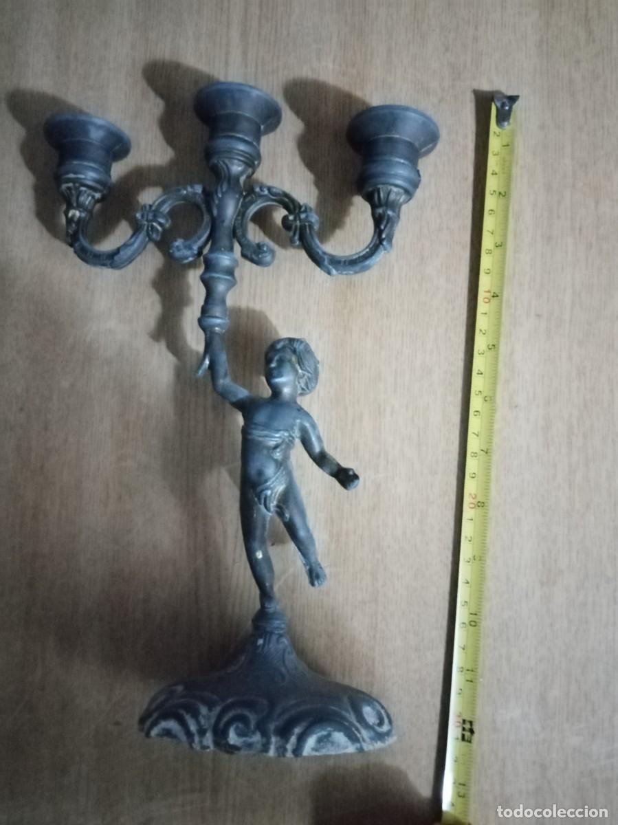 Antig&uuml;edades: Antiguo candelabro de calamina - Foto 6