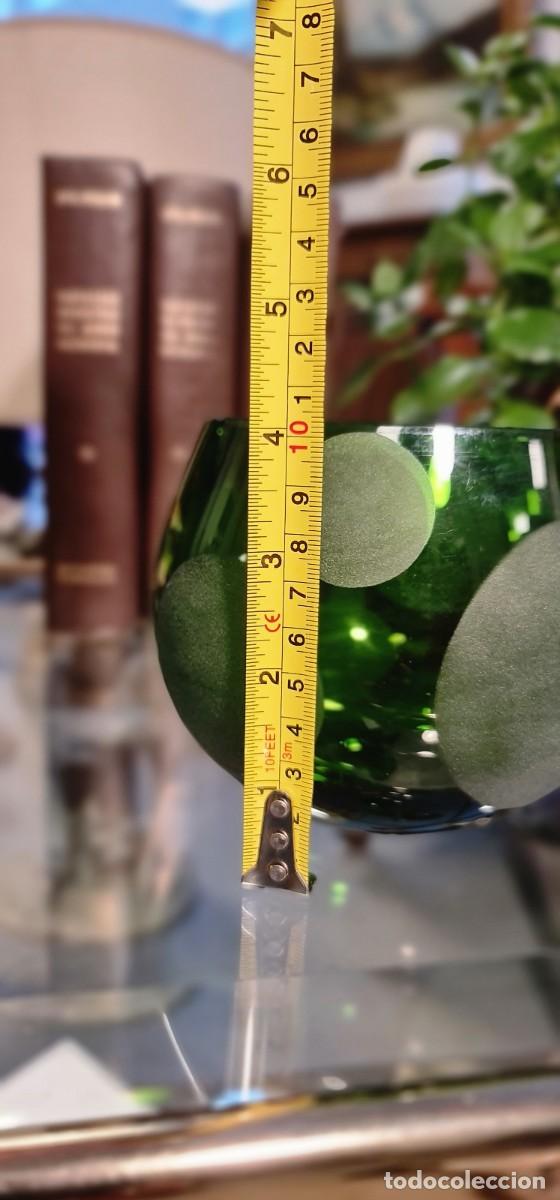 Antig&uuml;edades: Cuenco de cristal verde y acetado - Foto 6