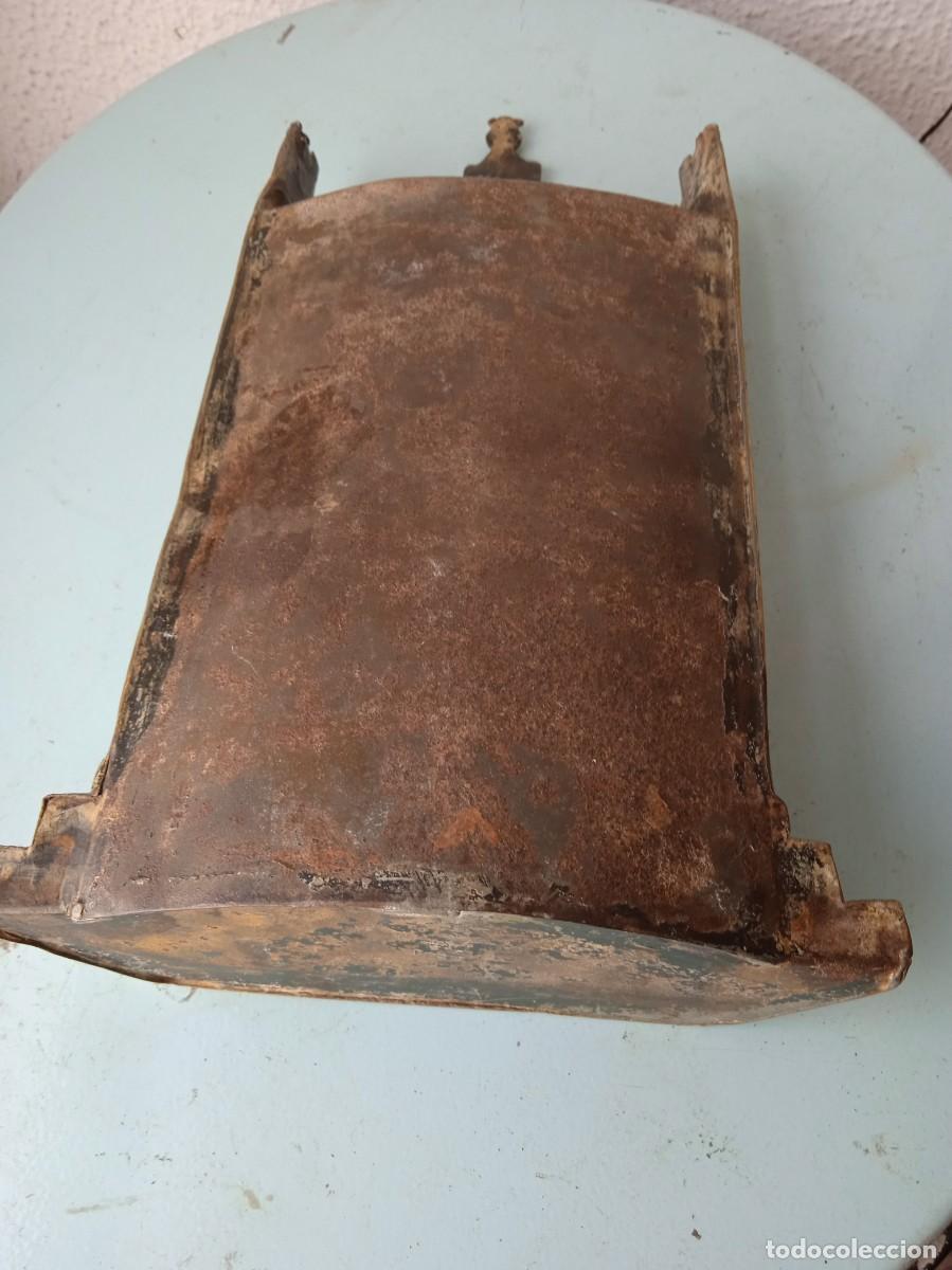 Antig&uuml;edades: Capilla antigua con placa posible sevre - Foto 4