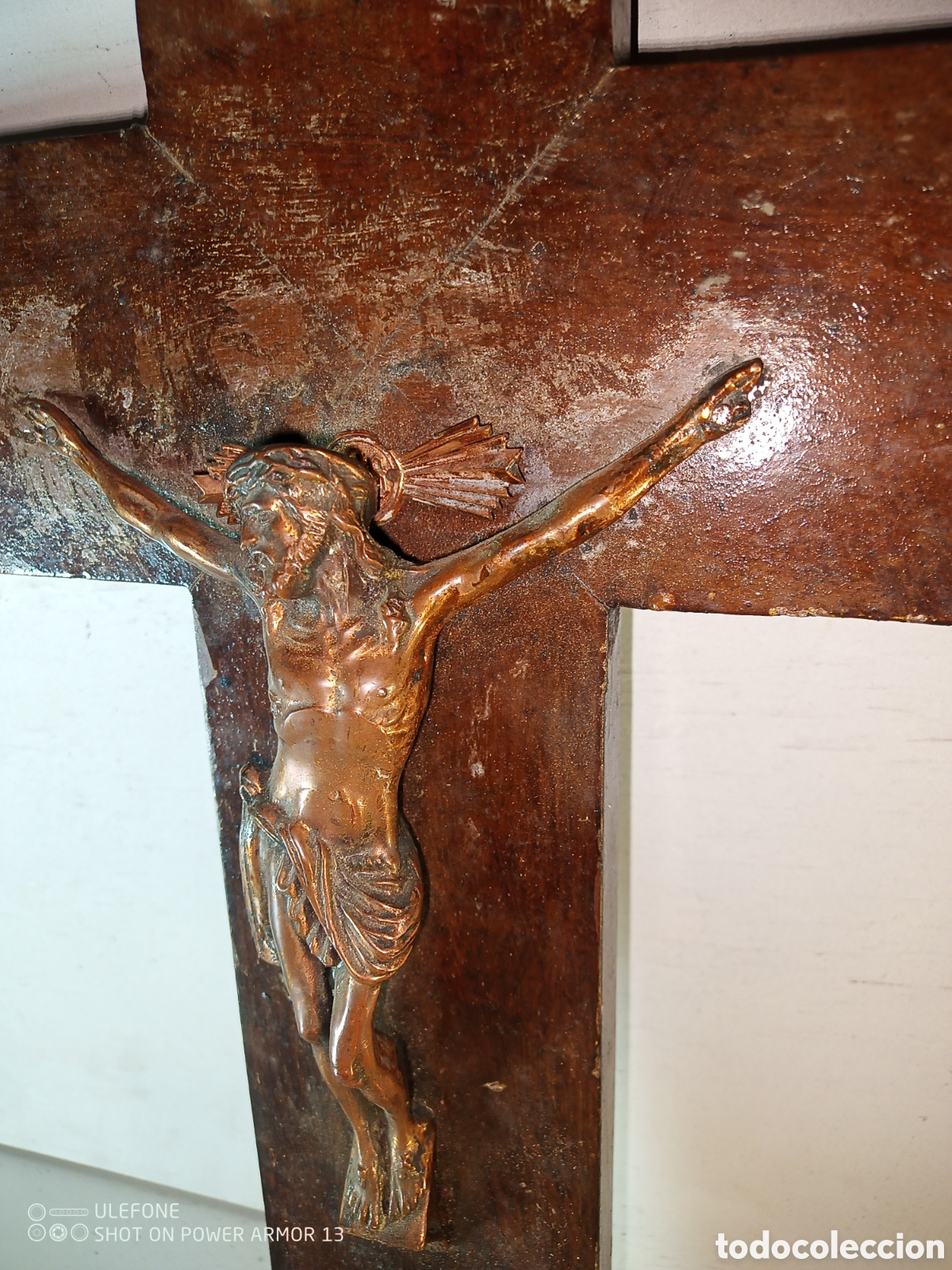 Antig&uuml;edades: Crucifijo en madera y cobre - Foto 2