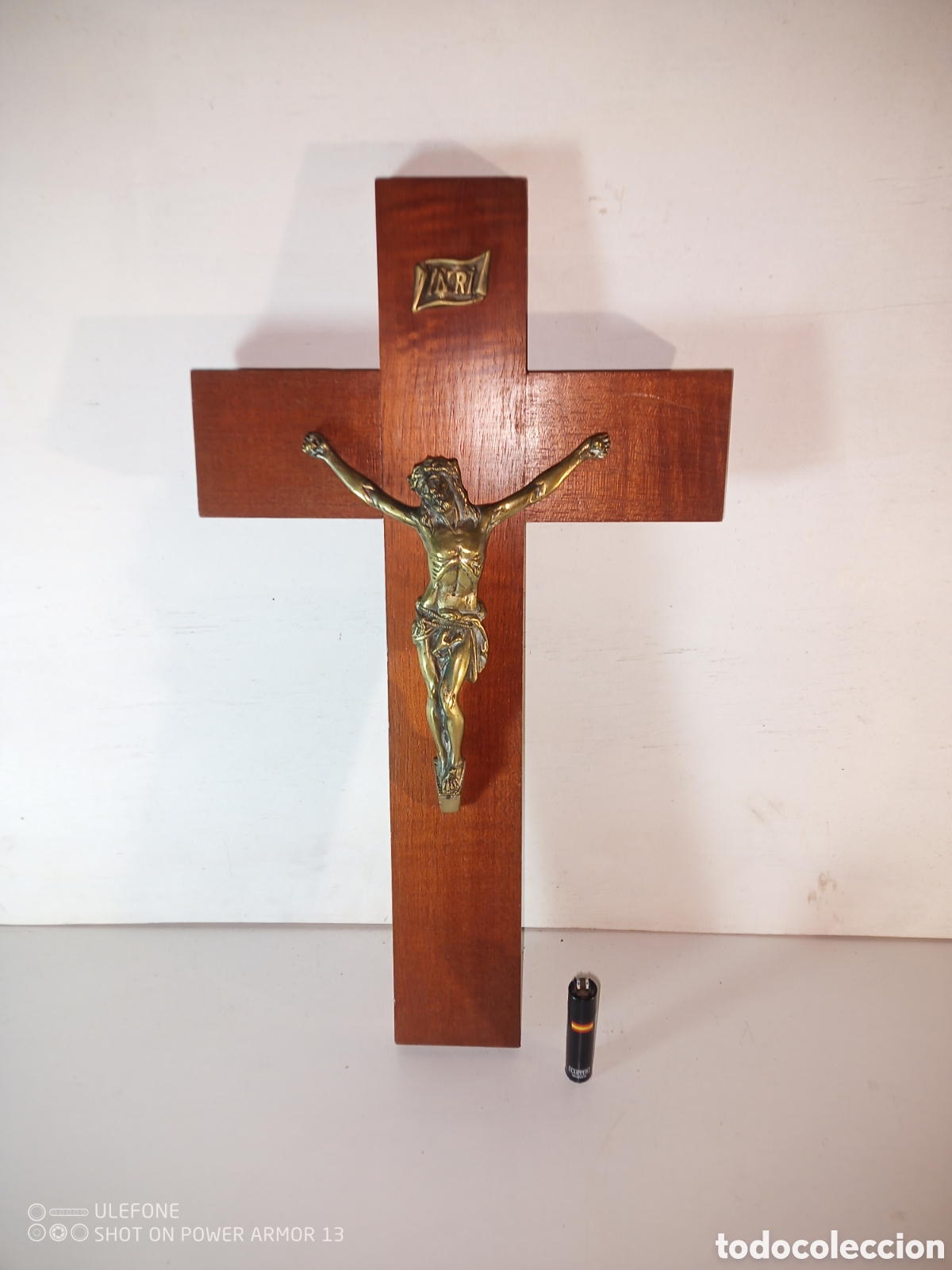 Antig&uuml;edades: Crucifijo en madera y bronce - Foto 1