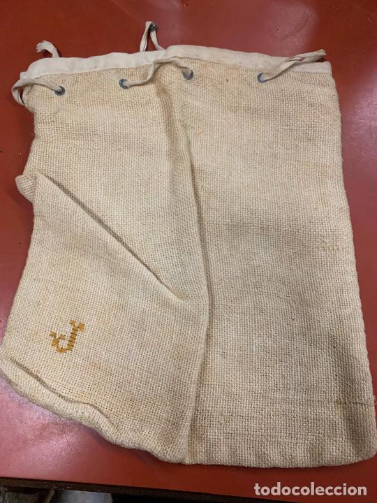Antig&uuml;edades: Encantadora bolsa de tela antigua, tela de canamo, para llevar la merienda a la escuela. A&ntilde;os 30
