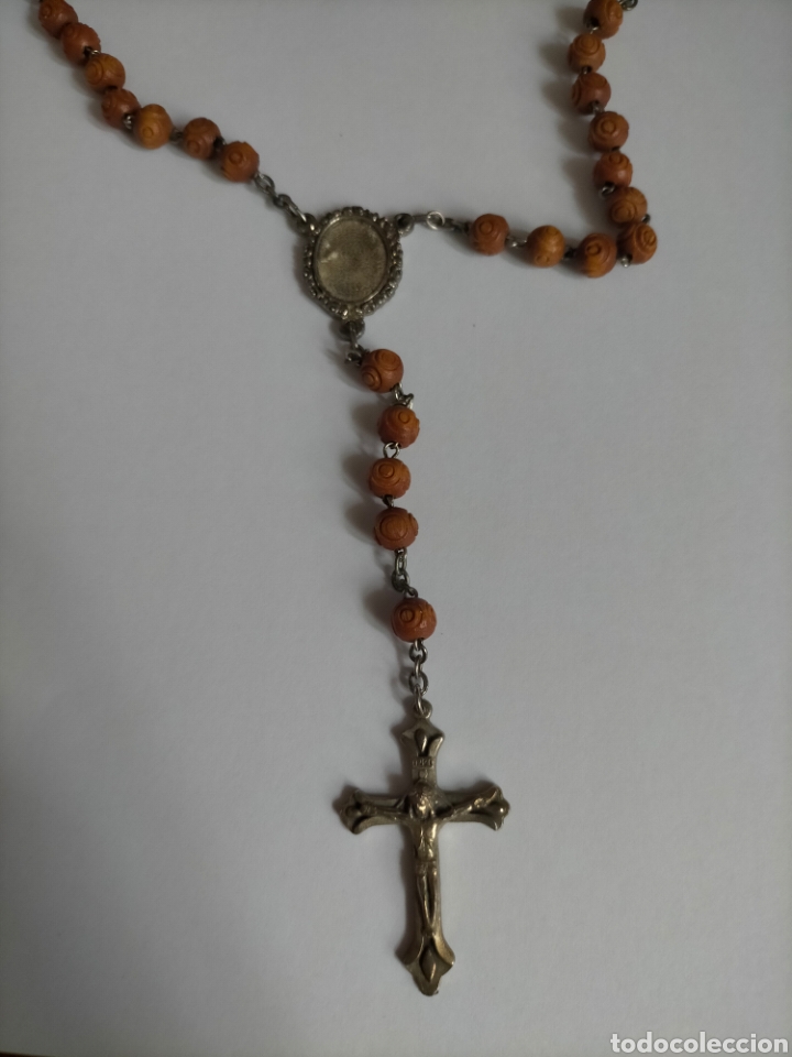 Antig&uuml;edades: Rosario de madera cruz - Foto 3