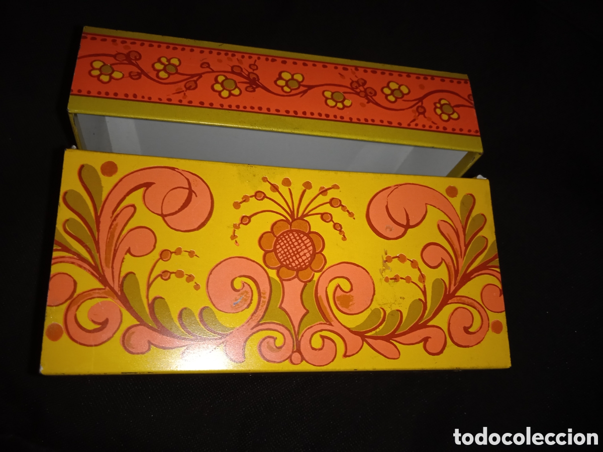 Antig&uuml;edades: Caja avon - Foto 1